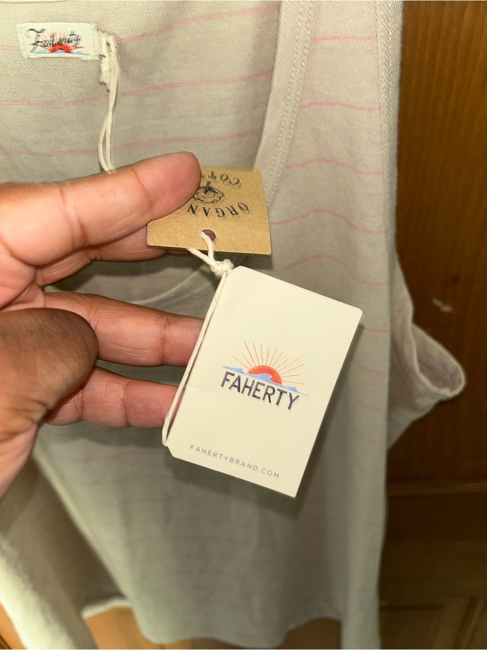 Faherty Cream Tank Top with Pink Pinstripes L NWT cotton linen blend w poly - Picture 3 of 6